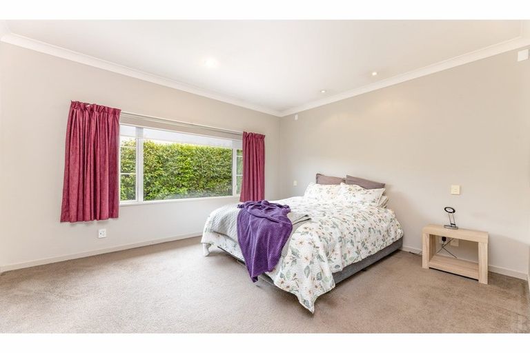 Photo of property in 35 Gresford Street, Edgeware, Christchurch, 8013