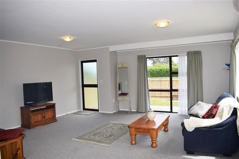 Photo of property in 15a Te Manuao Road, Otaki, 5512