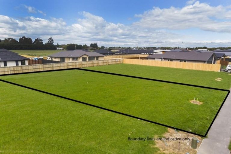 Photo of property in 20 Petries Road, Woodend, 7610