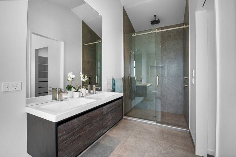 Photo of property in 49 Kingsdowne Drive, West Melton, 7618