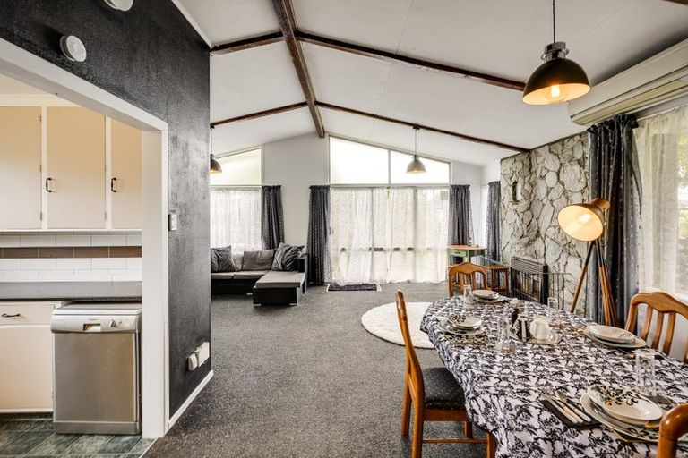 Photo of property in 165 Flaxmere Avenue, Flaxmere, Hastings, 4120