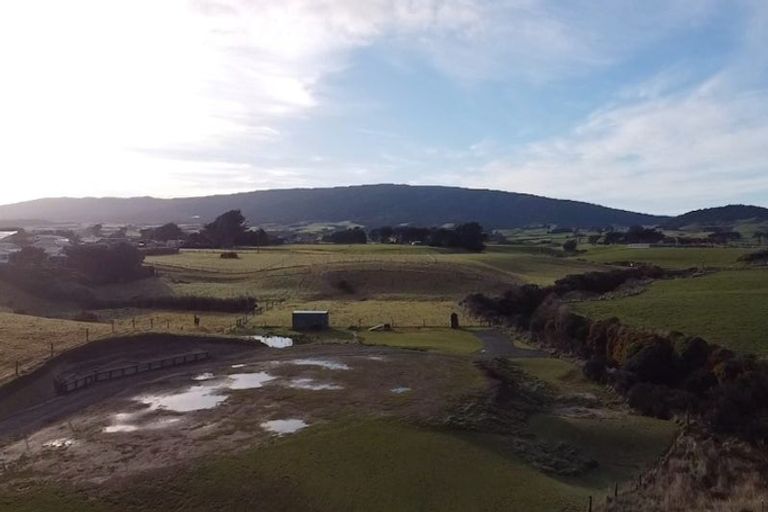 Photo of property in 8 Grandview Terrace, Orepuki, Riverton, 9881