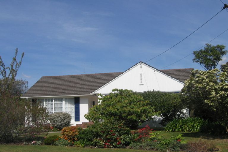 Photo of property in 28 Hillcrest Avenue, Hillcrest, Rotorua, 3015