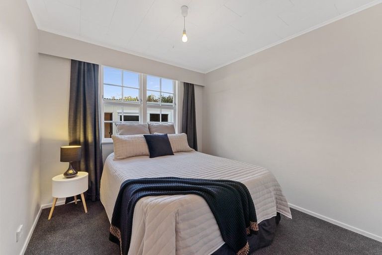 Photo of property in 54 Brightwater Crescent, Totara Park, Upper Hutt, 5018