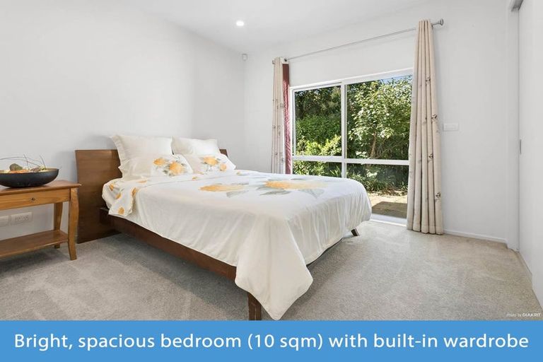 Photo of property in 309a Lake Road, Hauraki, Auckland, 0622