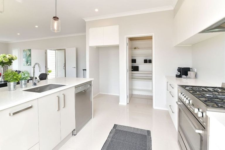 Photo of property in 6 Hapuka Close, Snells Beach, 0920