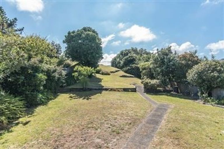 Photo of property in 12 Hillcrest Road, Raumati South, Paraparaumu, 5032