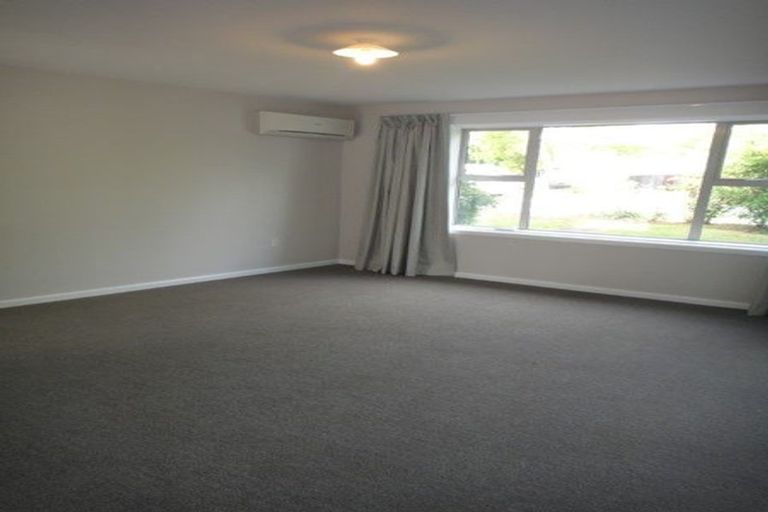 Photo of property in 1/48 Straven Road, Riccarton, Christchurch, 8011