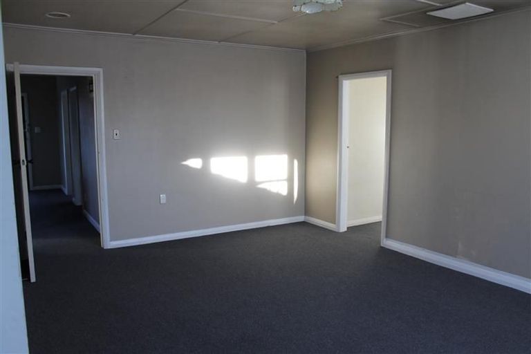 Photo of property in 1101 Cunningham Crescent, Mayfair, Hastings, 4122