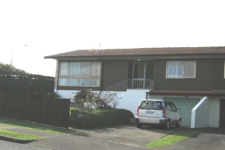 Photo of property in 2/2 Culver Terrace, Howick, Auckland, 2014