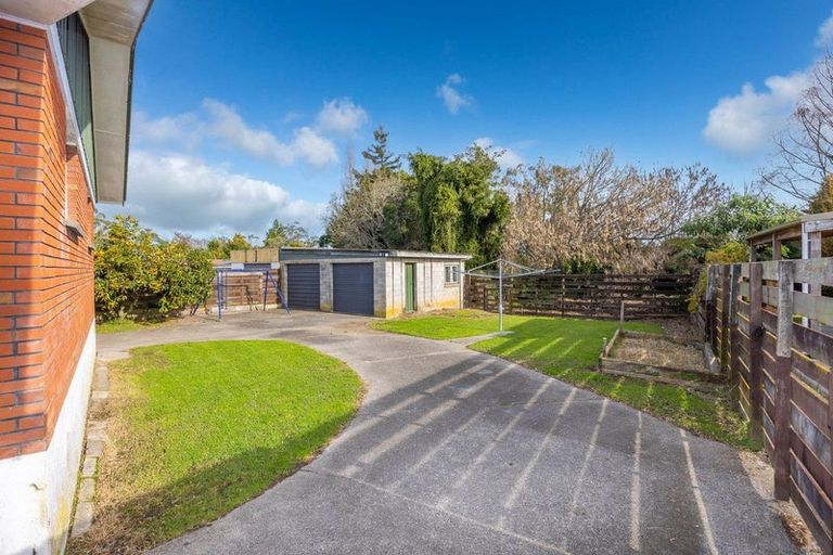 Photo of property in 24 Anthony Crescent, Bader, Hamilton, 3206