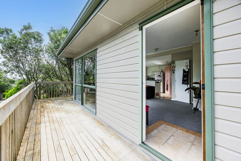 Photo of property in 25 Nui Mana Place, Te Atatu South, Auckland, 0610