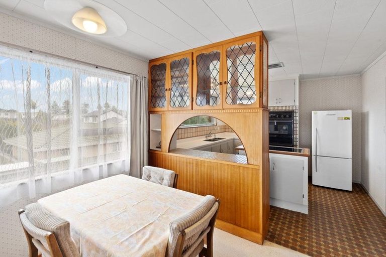 Photo of property in 18a Moenui Avenue, Orewa, 0931