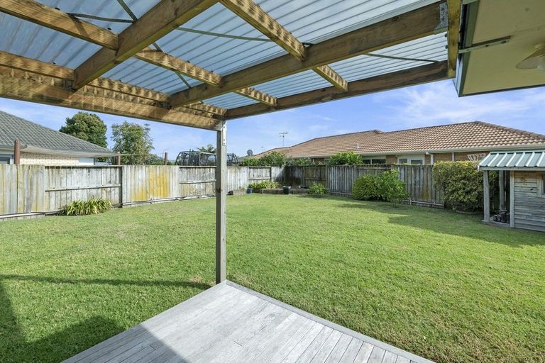Photo of property in 6 Arabian Drive, Papamoa Beach, Papamoa, 3118