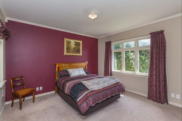 Photo of property in 26 Kawiu Road, Levin, 5510