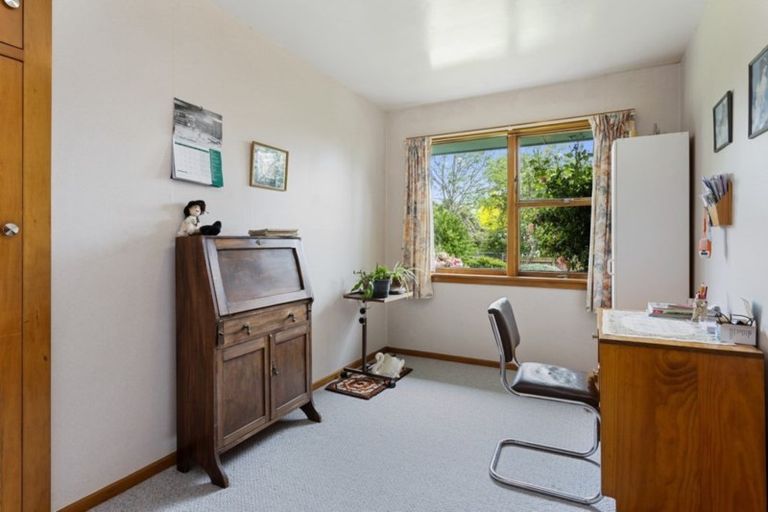 Photo of property in 200 High Street, Oxford, 7430