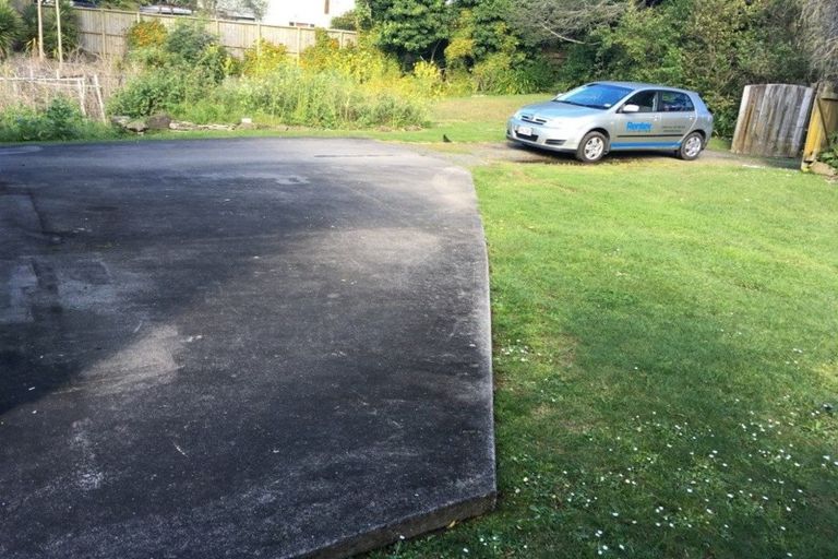 Photo of property in 39 Weldene Avenue, Glenfield, Auckland, 0629