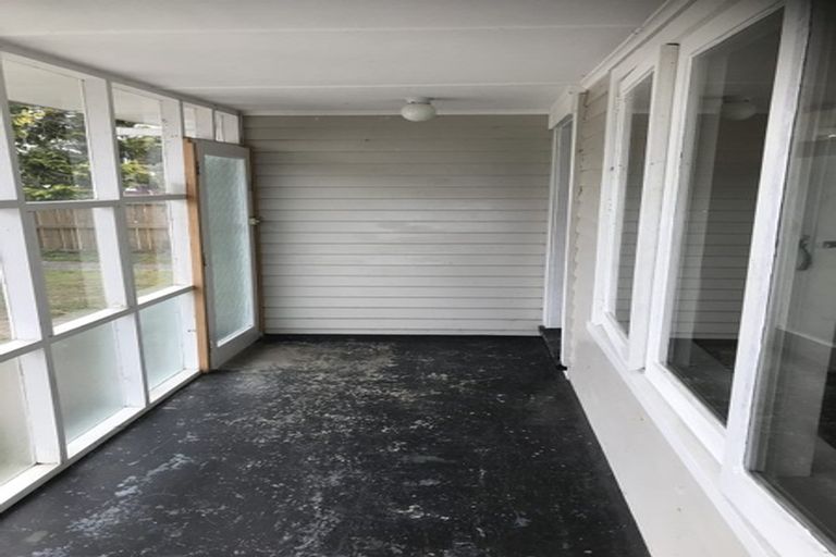 Photo of property in 28 Rice Crescent, Papakura, 2110