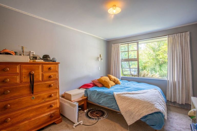 Photo of property in 8 Ameku Road, Raetihi, 4632