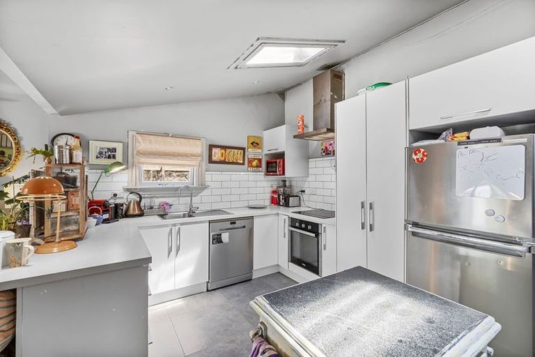 Photo of property in 40 Hargest Crescent, Sydenham, Christchurch, 8023