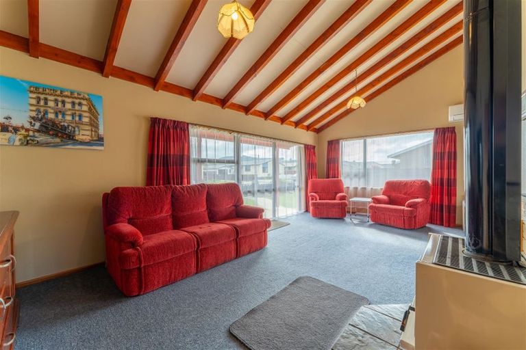 Photo of property in 52 Salisbury Crescent, Oamaru North, Oamaru, 9400