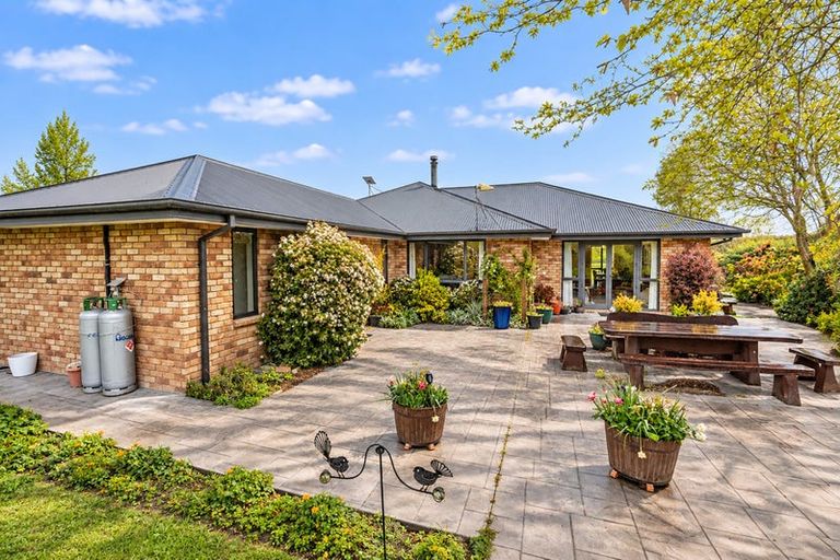 Photo of property in 261 Catherwoods Road, Cust, Rangiora, 7471