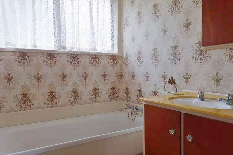 Photo of property in 39 Pemberton Avenue, Bayview, Auckland, 0629