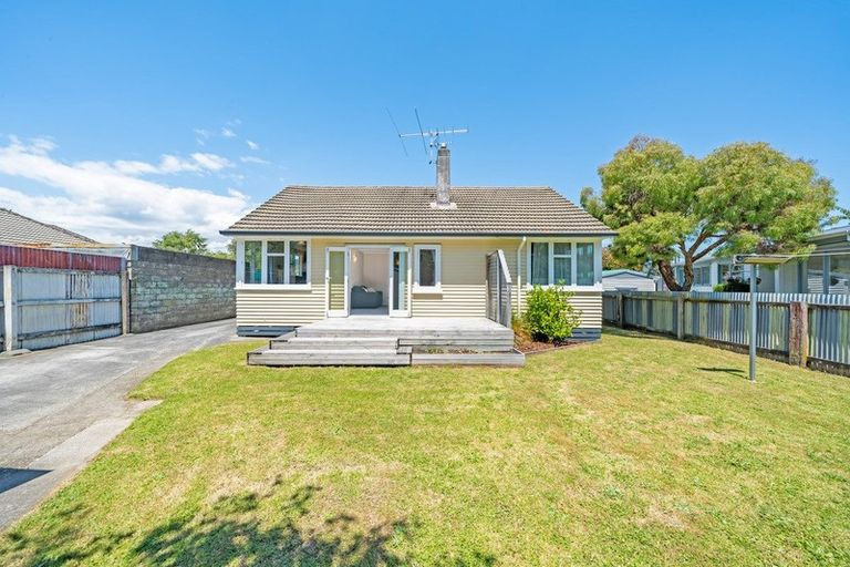 Photo of property in 4 Hikurangi Street, Trentham, Upper Hutt, 5018