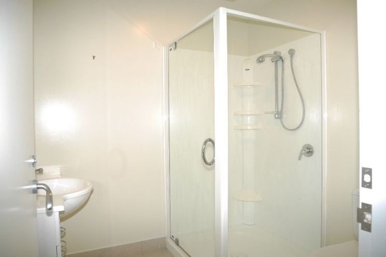 Photo of property in 10/1 Marine Parade, Paraparaumu Beach, Paraparaumu, 5032