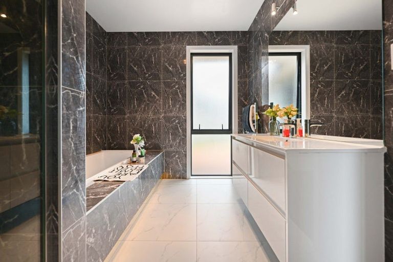 Photo of property in 1 Sentinel Court, Flagstaff, Hamilton, 3210