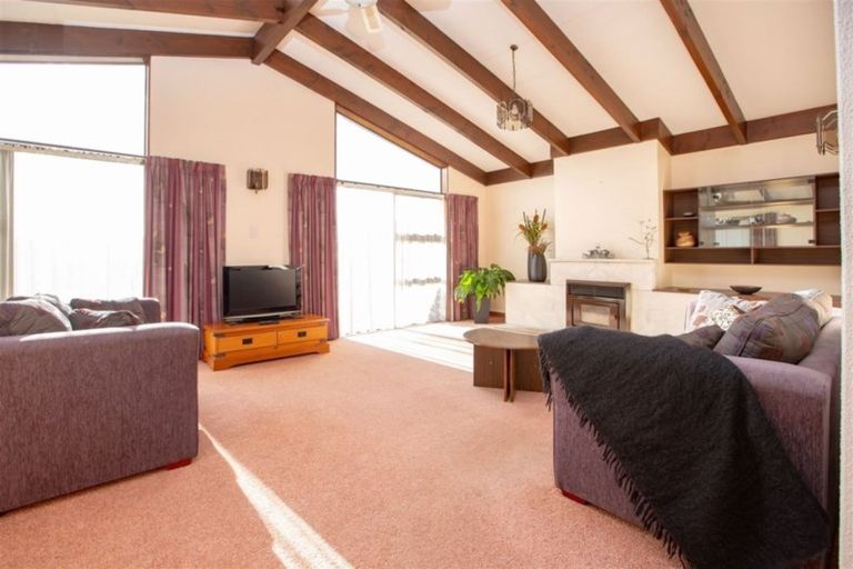 Photo of property in 12 Giblin Street, Richmond, 7020