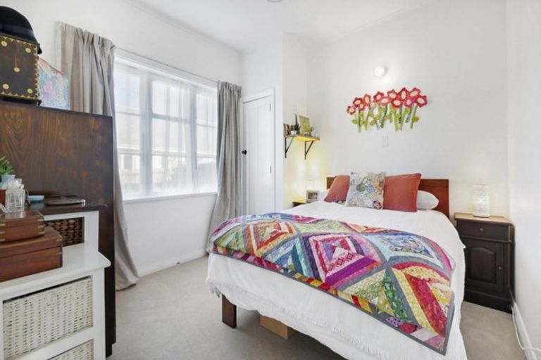 Photo of property in 202 Lyttelton Street, Spreydon, Christchurch, 8024