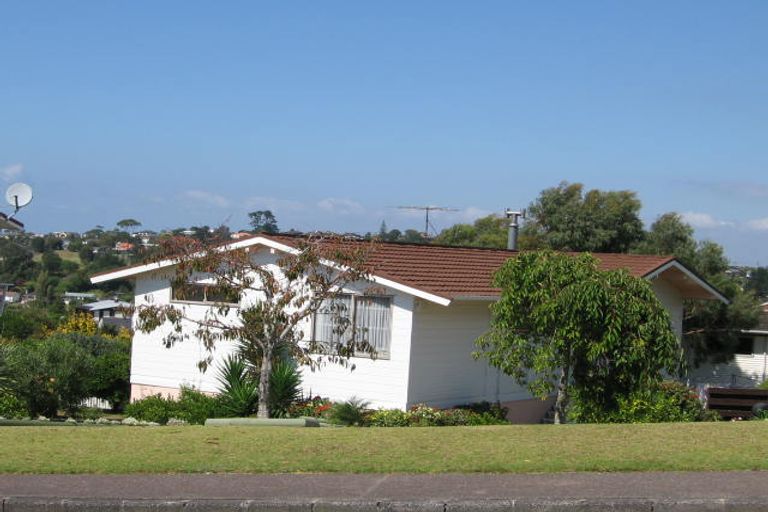 Photo of property in 110 Glamorgan Drive, Torbay, Auckland, 0630