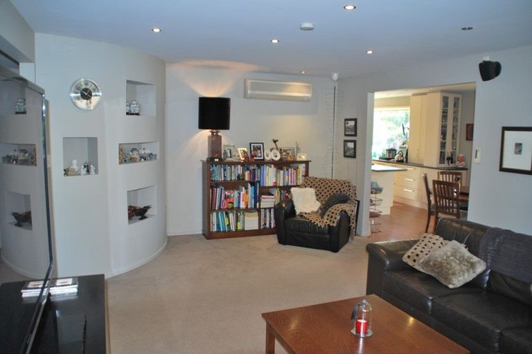 Photo of property in 19 O'halloran Drive, Halswell, Christchurch, 8025