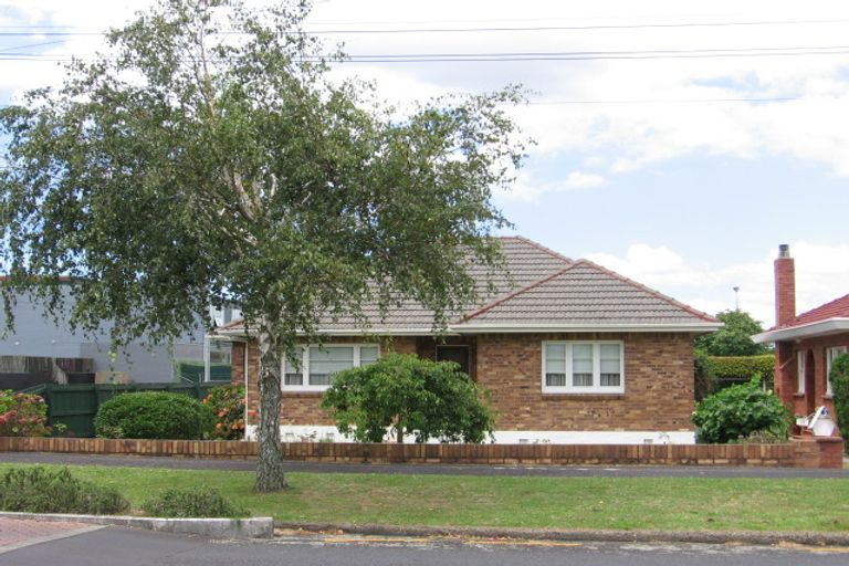 Photo of property in 15 Erson Avenue, Royal Oak, Auckland, 1061