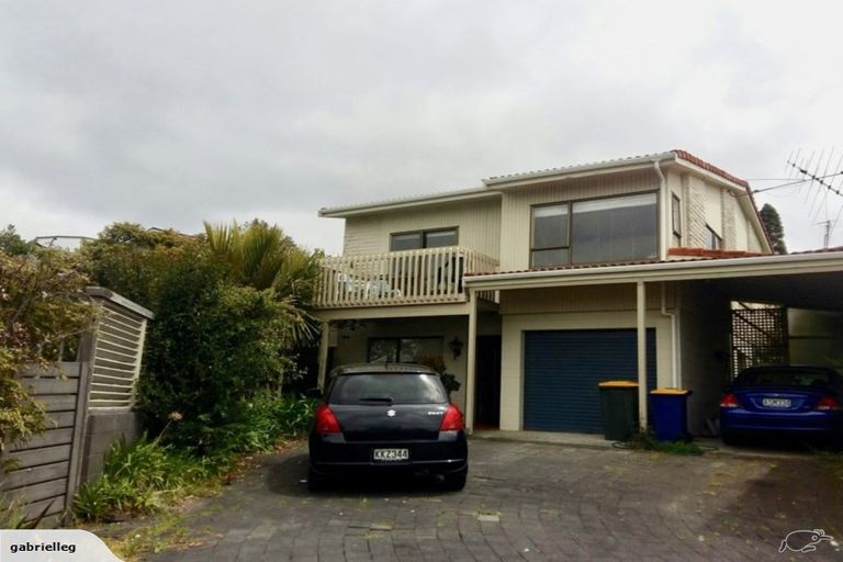 Photo of property in 3/3 Peter Terrace, Castor Bay, Auckland, 0620