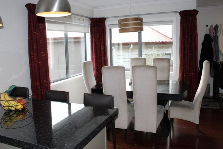 Photo of property in 4 Lakshmi Place, Khandallah, Wellington, 6035