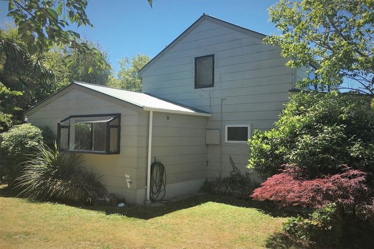 Photo of property in 30a Saint Martins Road, Saint Martins, Christchurch, 8022