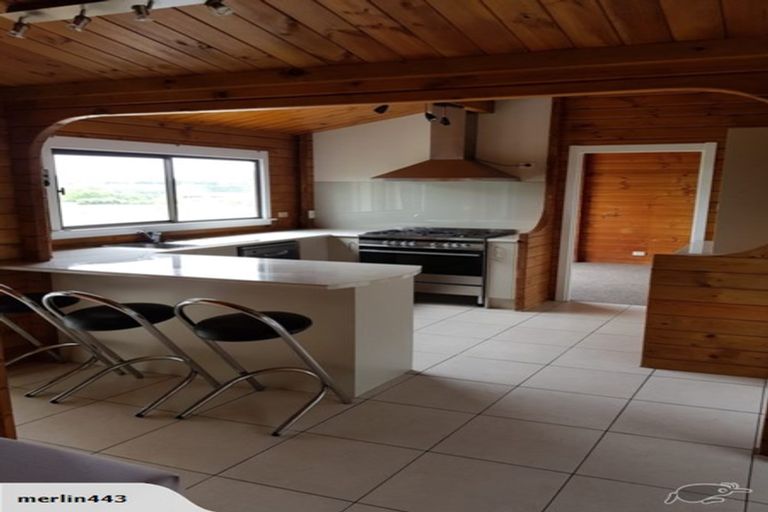 Photo of property in 440 Taupaki Road, Kumeu, 0892