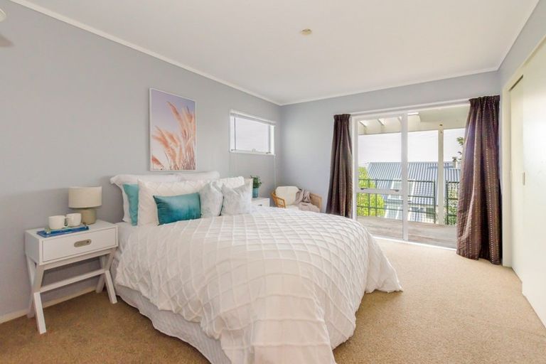Photo of property in 18 Kohutuhutu Road, Raumati Beach, Paraparaumu, 5032