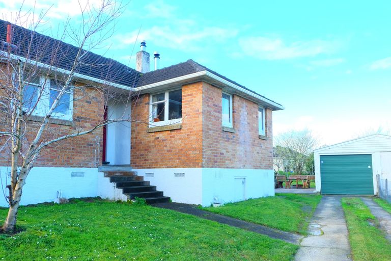 Photo of property in 15 Kohekohe Street, Meremere, Mercer, 2474