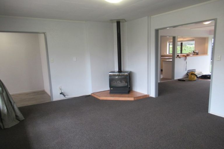 Photo of property in 31 Links View Drive, Omokoroa, 3114