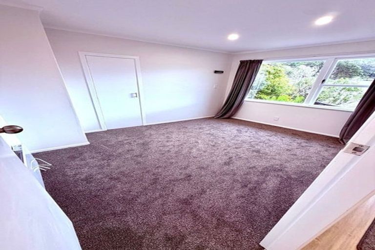 Photo of property in 9 Damian Grove, Waterloo, Lower Hutt, 5011