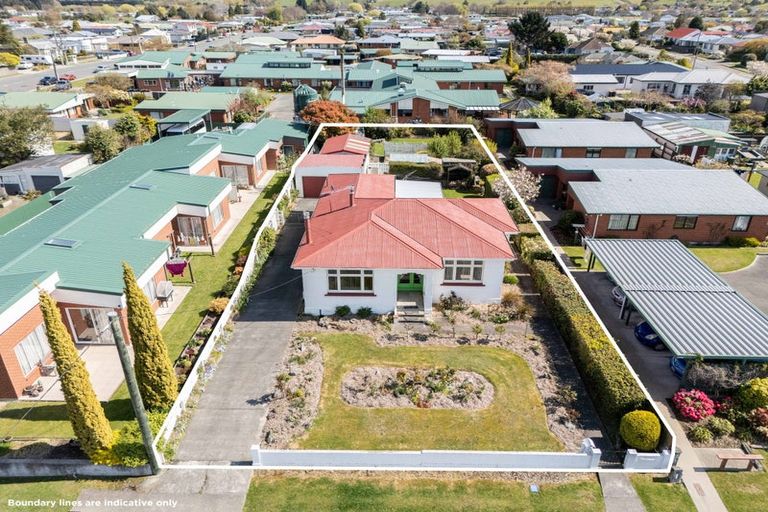 Photo of property in 64 Broughton Street, Gore, 9710