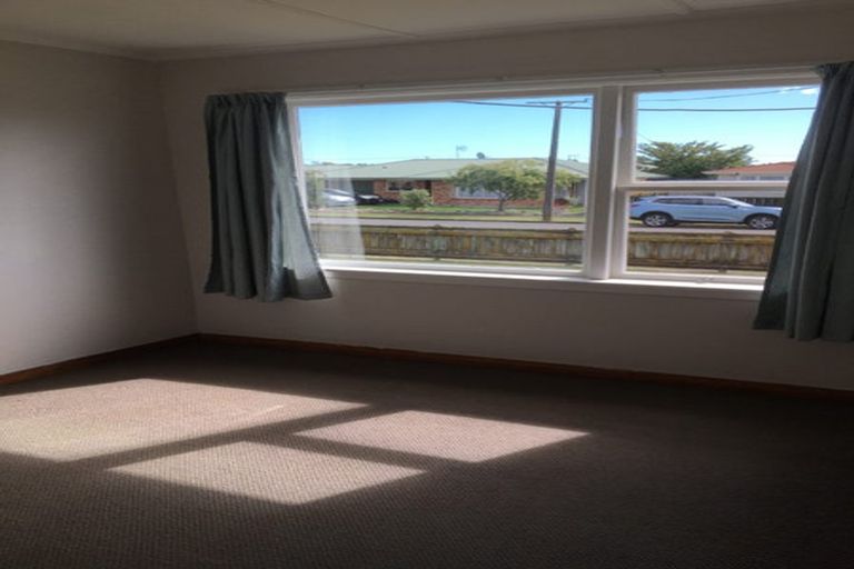 Photo of property in 17 Reeve Street, Levin, 5510