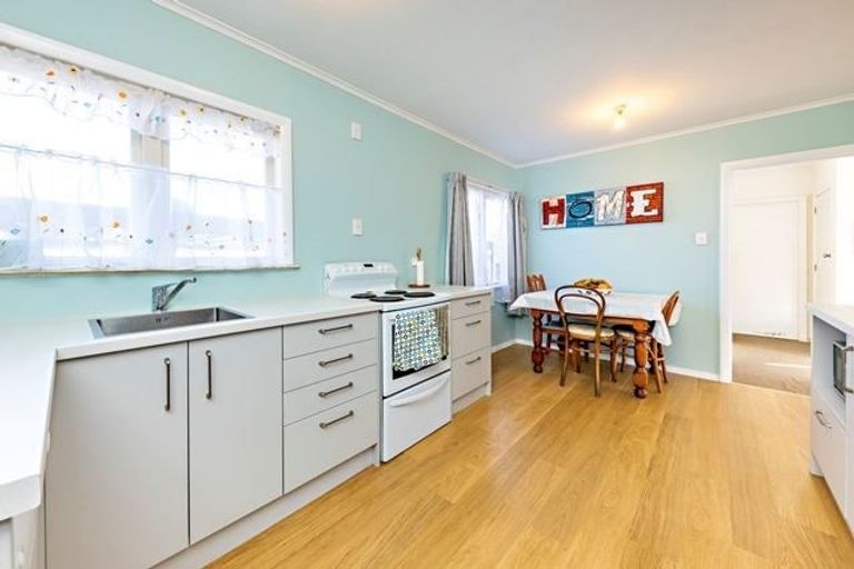 Photo of property in 1/19 Rollerson Street, Papakura, 2110