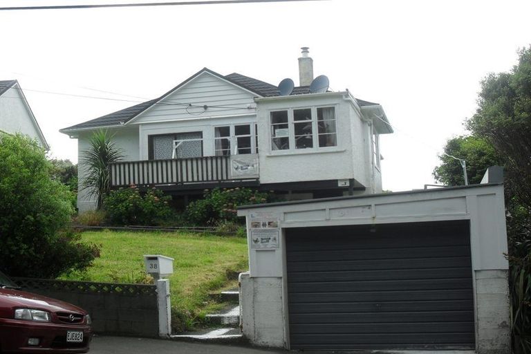 Photo of property in 38 Sunshine Avenue, Karori, Wellington, 6012