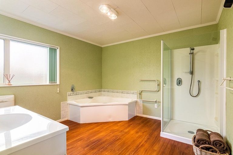 Photo of property in 114f Willow Park Drive, Opaki, Masterton, 5871