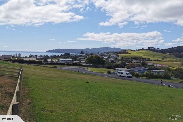 Photo of property in 10 Lori Lane, Coopers Beach, 0420