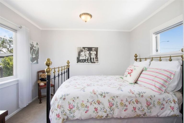 Photo of property in 16 Park Road, Katikati, 3129